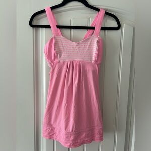 Lululemon tank